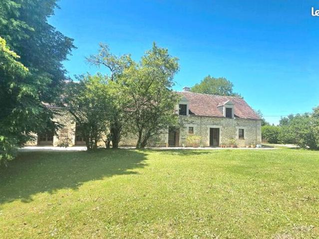 Longère 10 pièces 269 m²