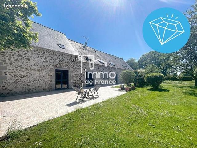 Longère 10 pièces 356 m²