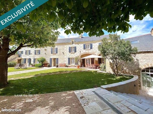 Longère 11 pièces 520 m²
