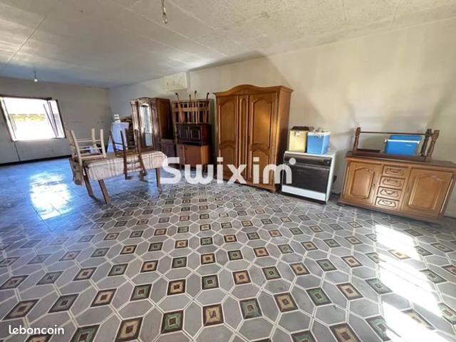 Longère 11 pièces 300 m²