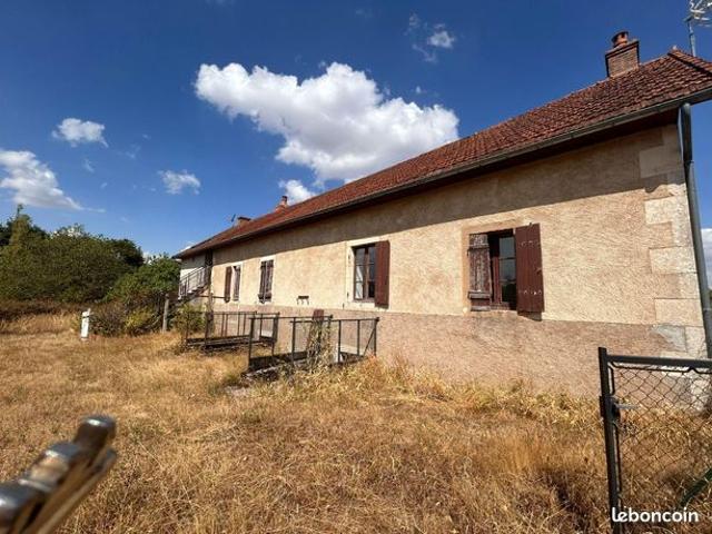 Longère 125 m² Dompierre sur Besbre