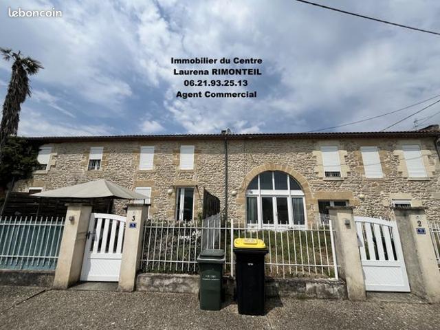 Longère 12 pièces 443 m²