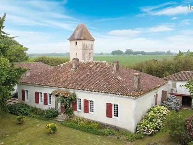Longère 12 pièces 461 m²