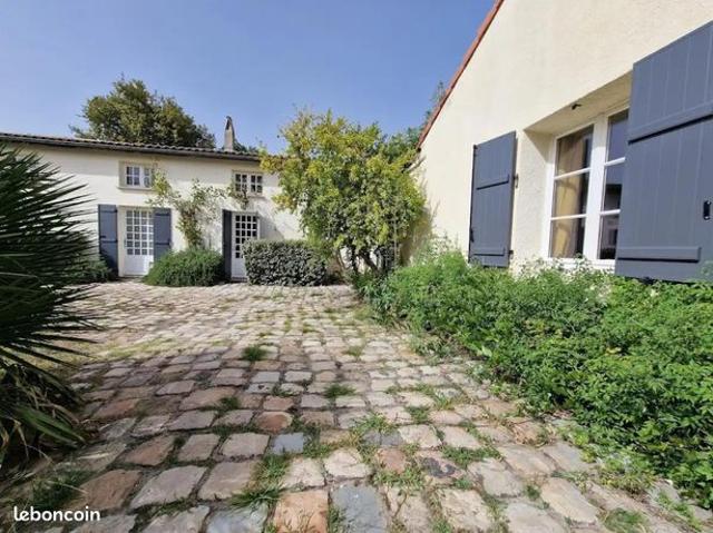 Propriété 12 pièces 350 m²