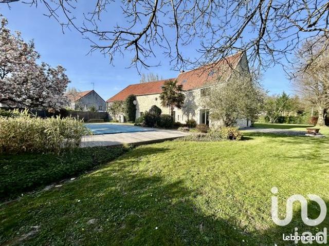 Longère 12 pièces 354 m²