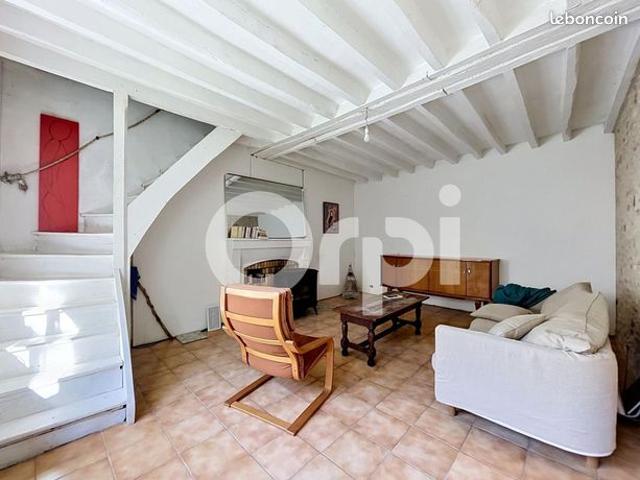 Longère 1 pièce 126 m²