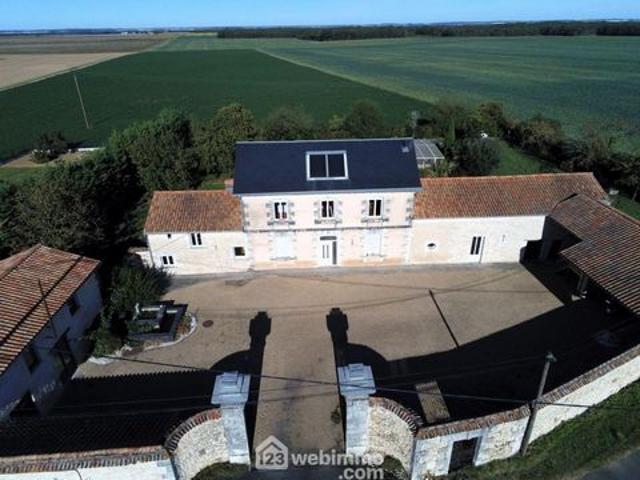 Longère 242m² Ceaux en Loudun