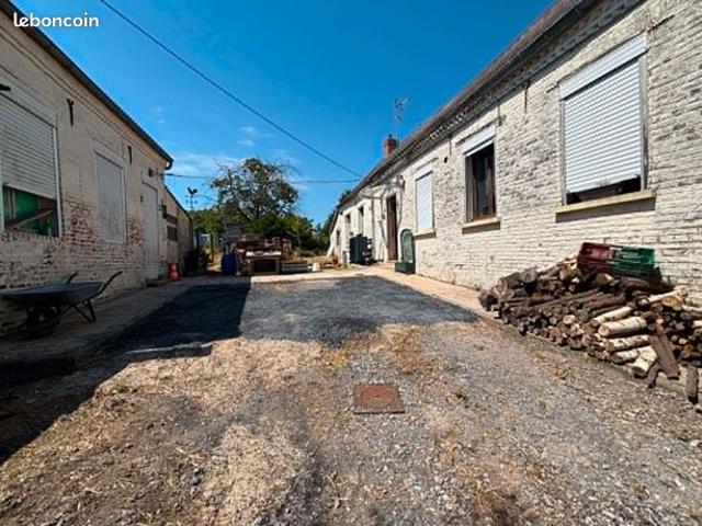 Longère 2 pièces 87 m²