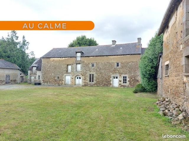 Longère 300 m² SAINT THUAL