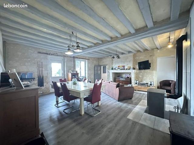 Longère 4 pièces 145 m²