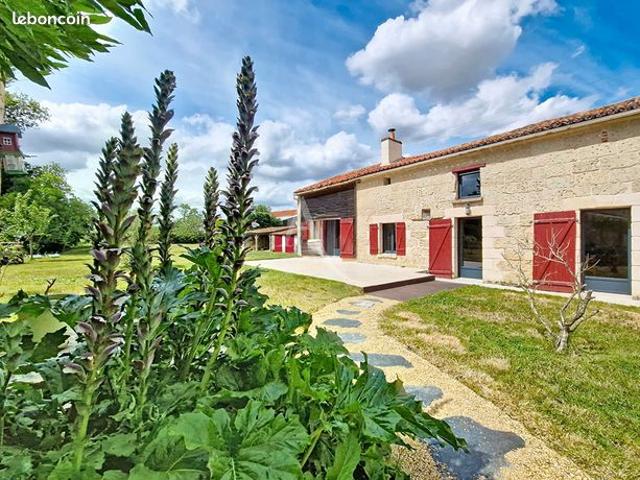 Longère 4 pièces 154 m²