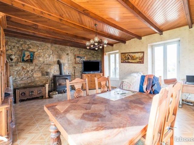 Longère 4 pièces 103 m²