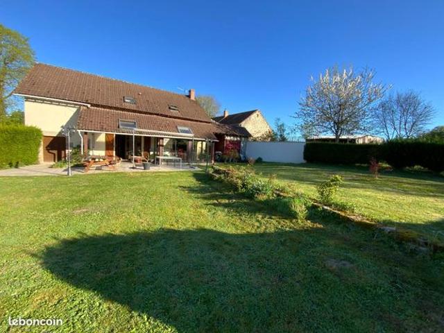 Longère 4 pièces 103 m²