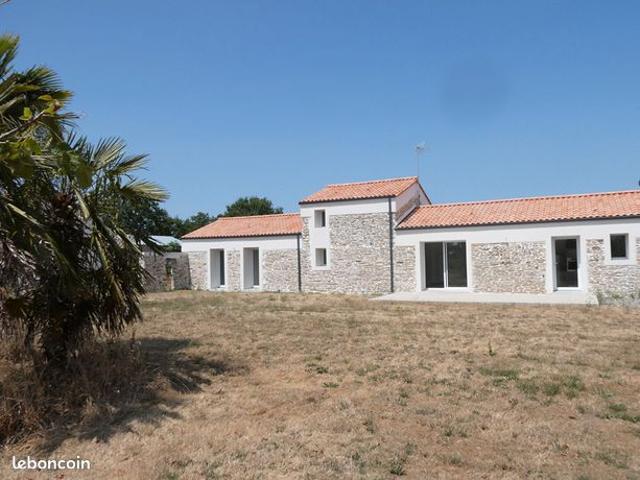 Longère 4 pièces 107 m²