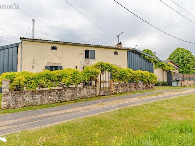 Longère 4 pièces 111 m²