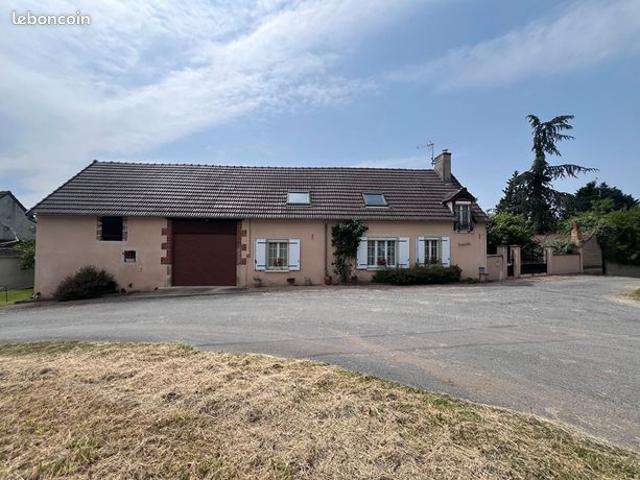 Longère 4 pièces 131 m²