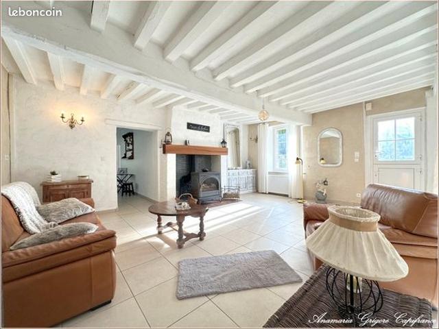 Longère 4 pièces 136 m²