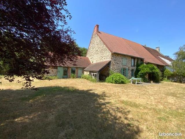 Longère 4 pièces 136 m²