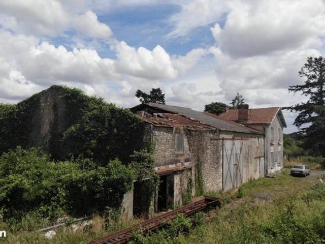 Longère 4 pièces 500 m²