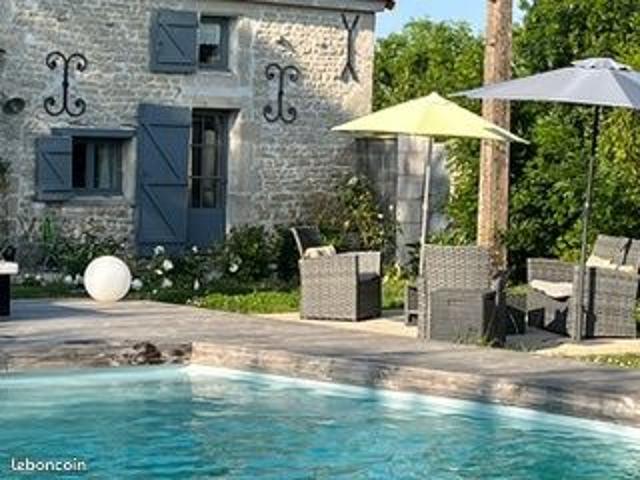 Longère 5 pièces 143 m²