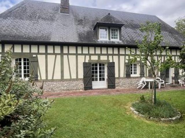 Longère 5 pièces 140 m²