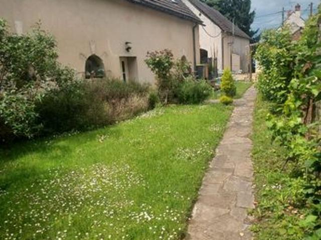 Longère 5 pièces 142 m²