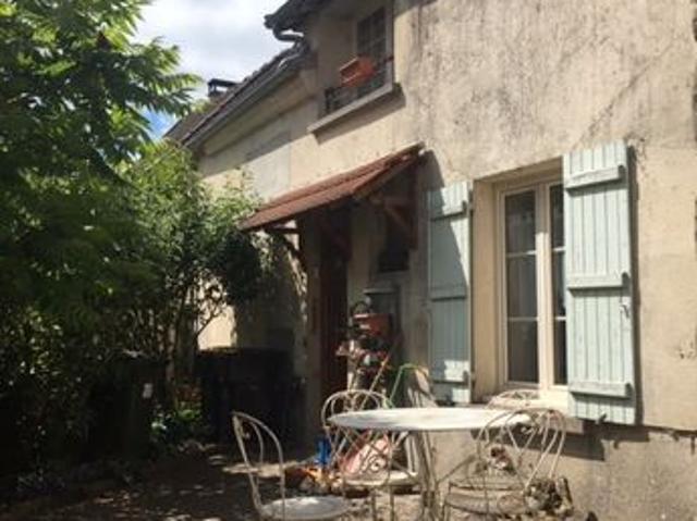 Longère 5 pièces 142 m²