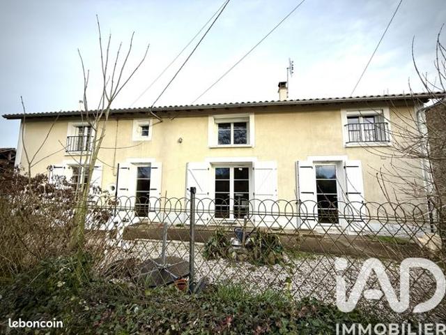 Longère 5 pièces 142 m²