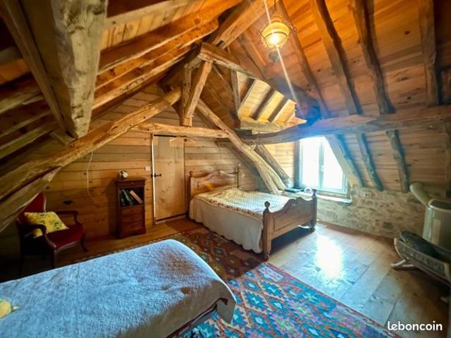Longère 5 pièces 148 m²