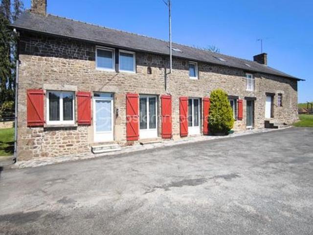Longère 5 pièces 152 m²