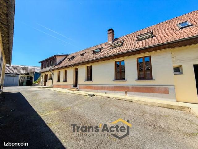Longère 5 pièces 158 m²