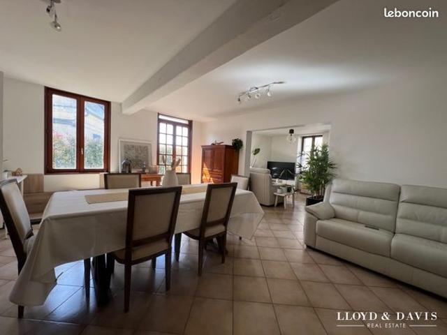 Longère 5 pièces 160 m²