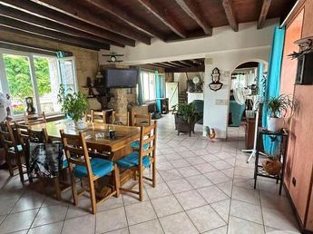 Longère 5 pièces 165 m²