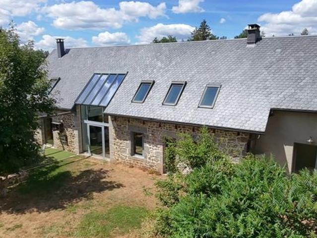 Longère 5 pièces 170 m²