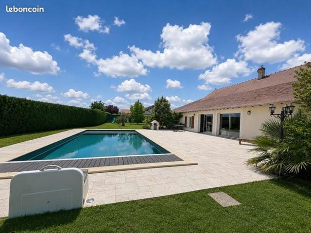Longère 5 pièces 171 m²