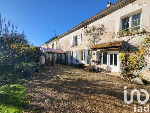 Longère 5 pièces 174 m²