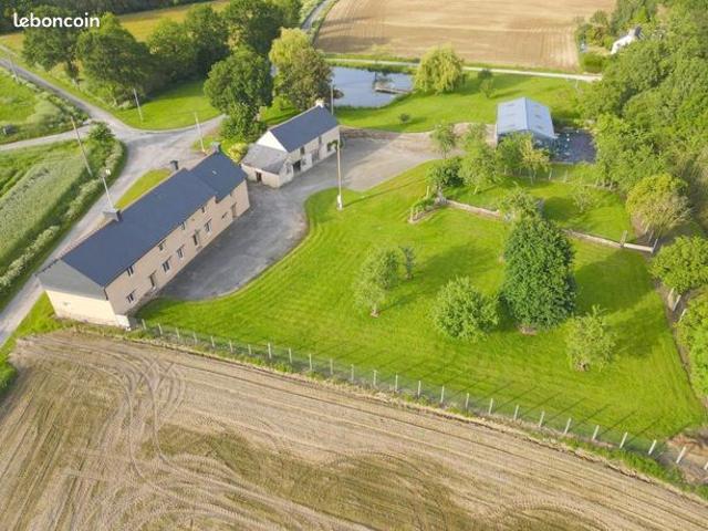 Longère 5 pièces 182 m²