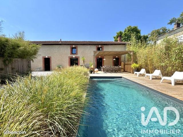 Longère 5 pièces 185 m²