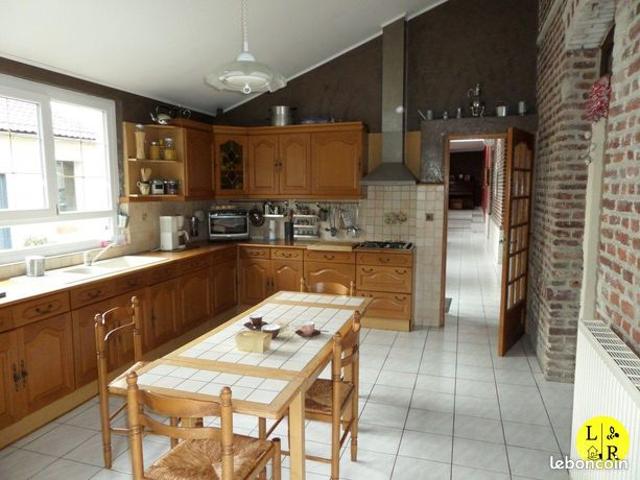 Longère 5 pièces 190 m²