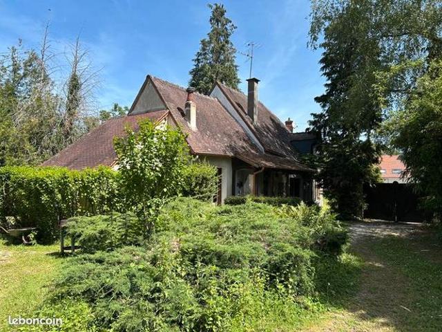 Longère 5 pièces 102 m²