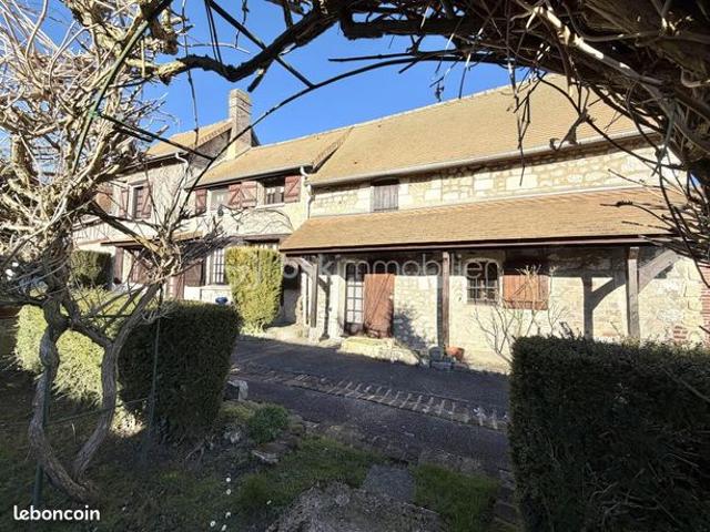 Longère 5 pièces 125 m²