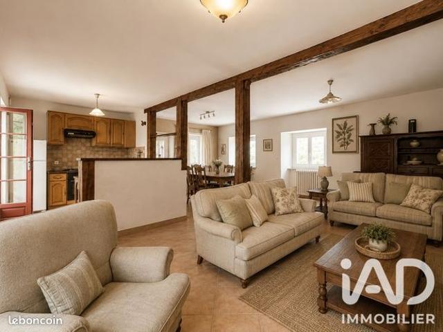 Longère 5 pièces 126 m²