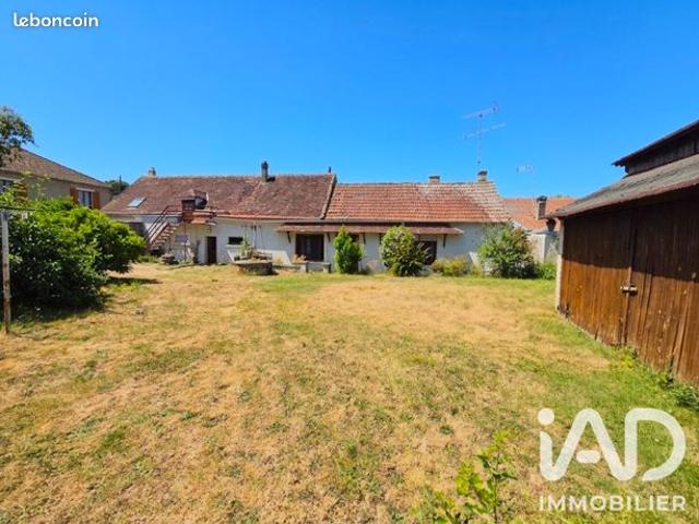 Longère 5 pièces 130 m²