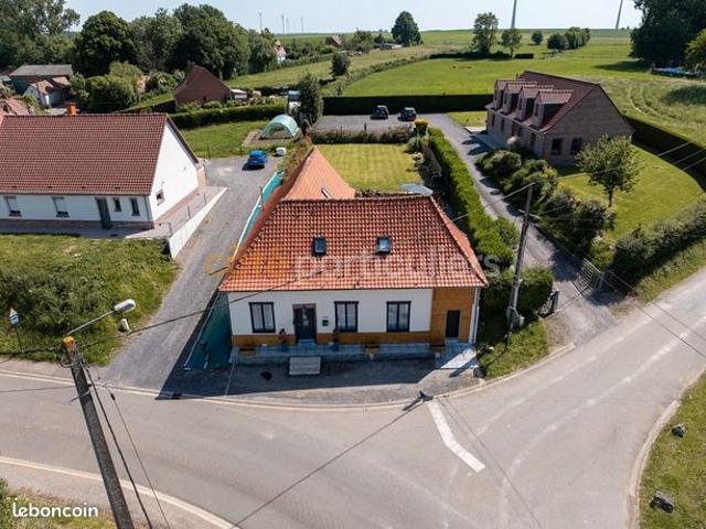 Longère 5 pièces 137 m²