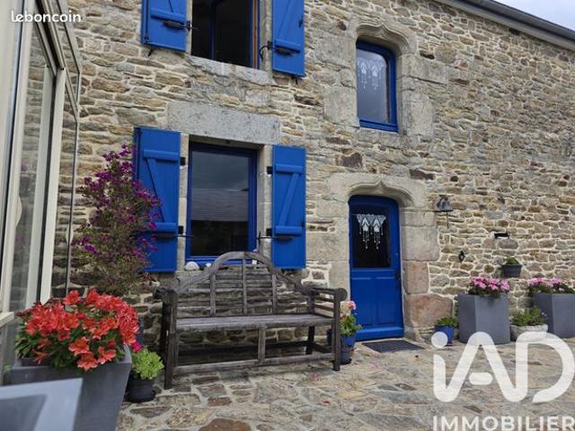 Longère 5 pièces 135 m²