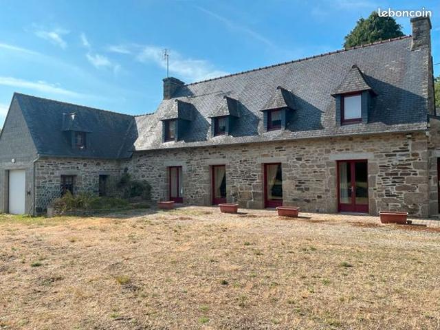 Longère 5 pièces 136 m²