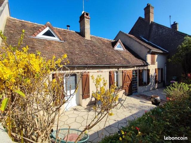 Longère 5 pièces 136 m²