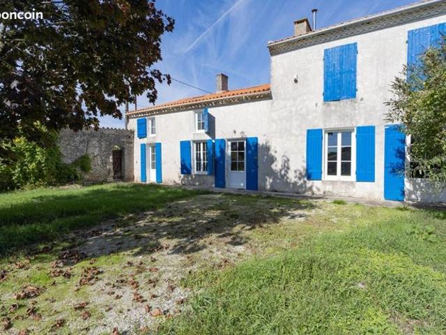 Longère 5 pièces 243 m²
