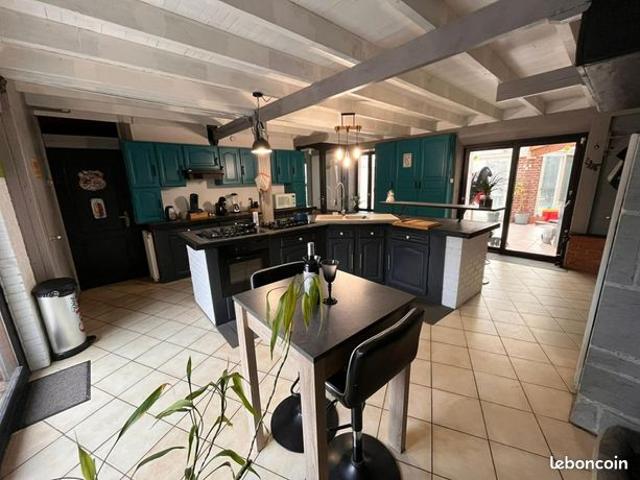 Longère 5 pièces 220 m²