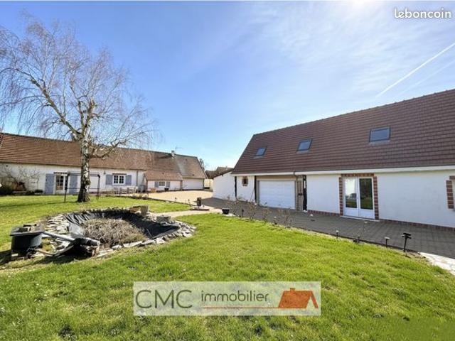 Longère 6 pièces 140 m²